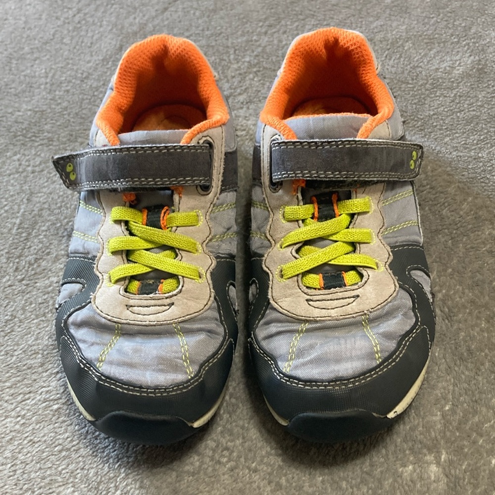 Little Boys Surprize Size 11 Tennis Shoes. Yellow and Gray Velcro Sneakers